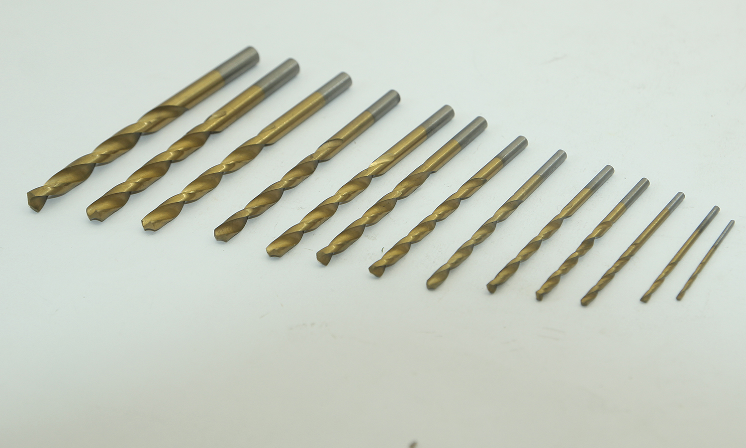 BỘ 13 MŨI KHOAN INOX 1.5 ĐẾN 6.5MM HSS VÀNG