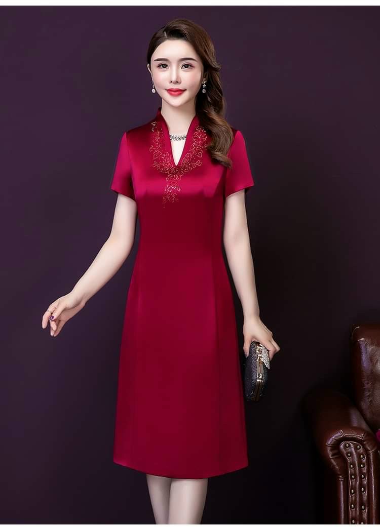 Đầm suông trung niên, đầm quý bà, đầm cho mẹ. Đính đá sang trọng