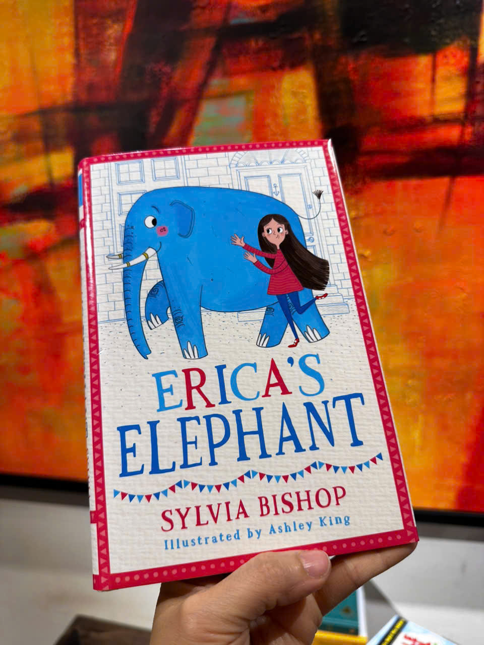 Sách - Erica's Elephant by Sylvia Bishop - Sách thiếu nhi, tiếng anh