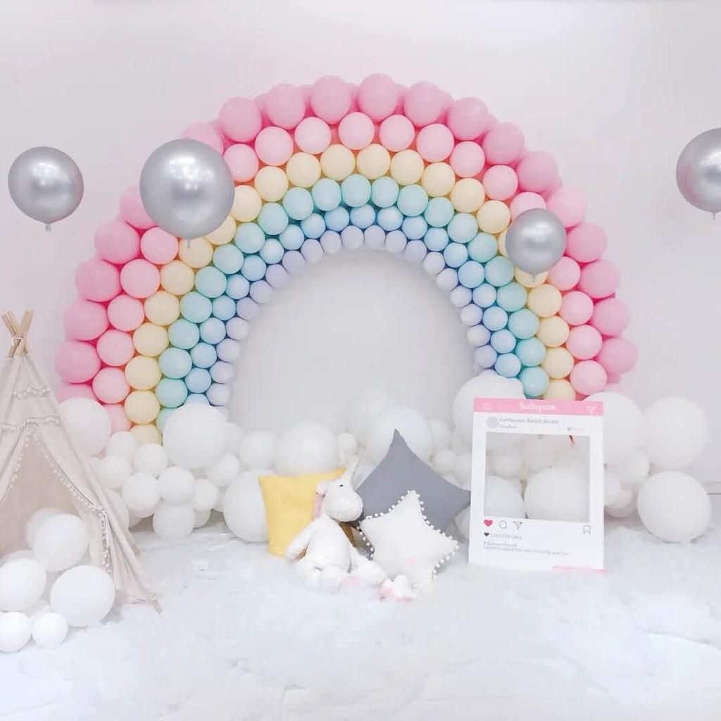 Bong bóng màu bánh macaron xinh xắn dùng để trang trí tiệc sinh nhật
