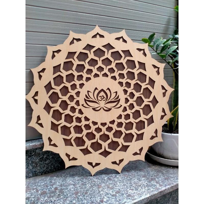 ( Độc)Tranh Gỗ Decor Hoa Mandala Chữ Om Treo Tường Phòng Thiền , Yoga 60cm