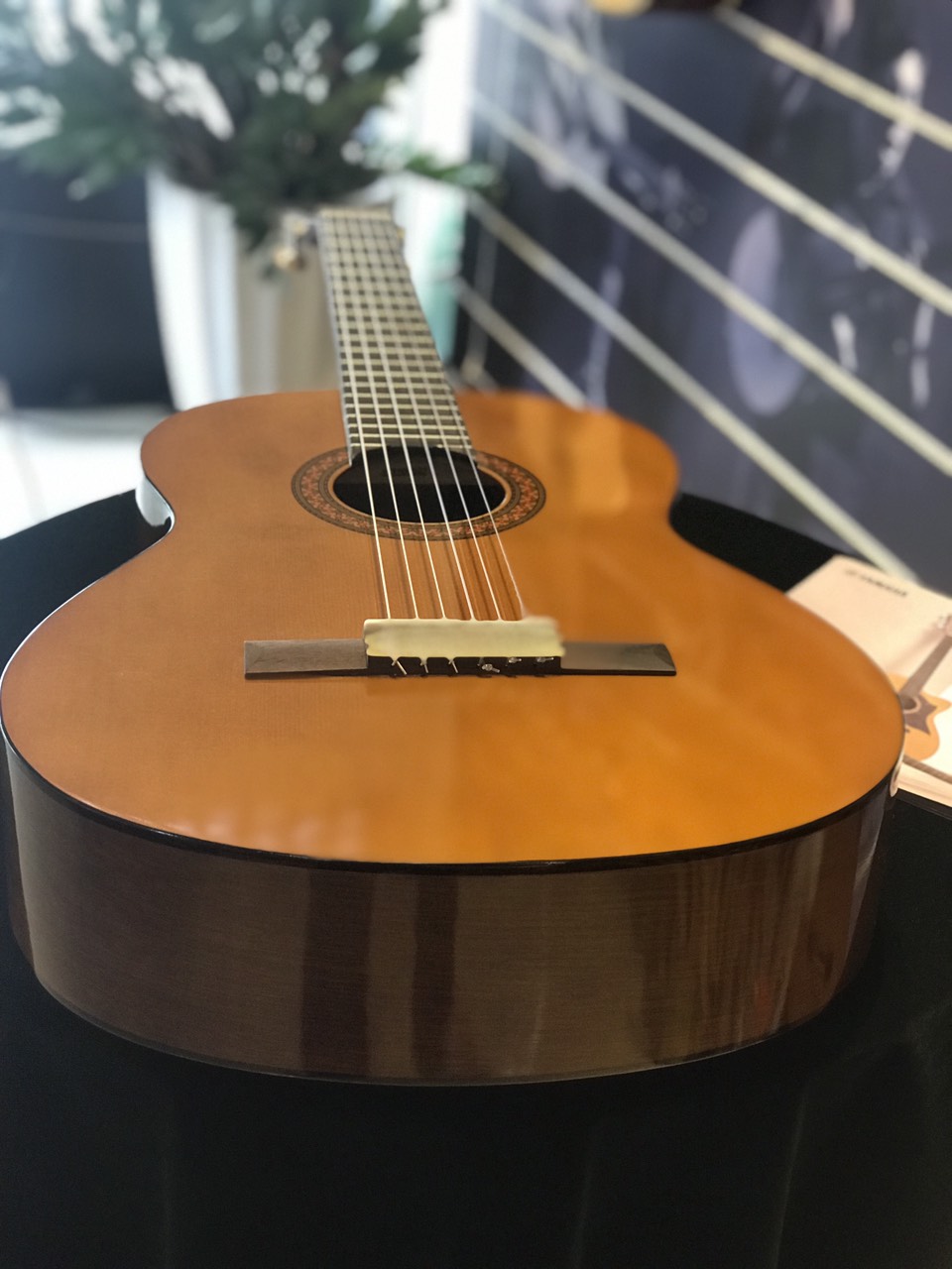 Đàn guitar classic Yamaha C40 -Hàng chính hãng, BH12 tháng