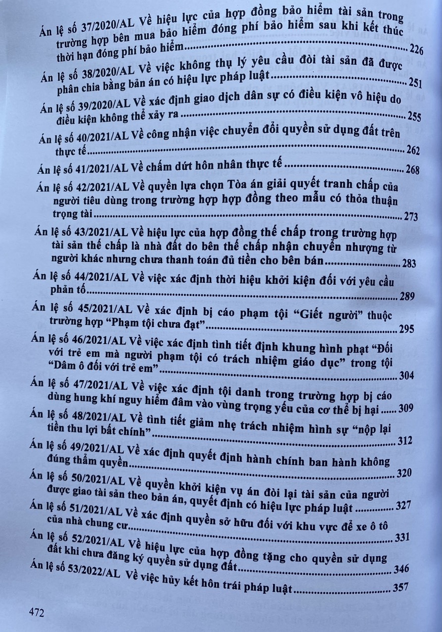 Sách - Hệ Thống 70 Án Lệ Đã Được Hội Đồng Thẩm Phán Toà Án Nhân Dân Tối Cao  Thông  Qua