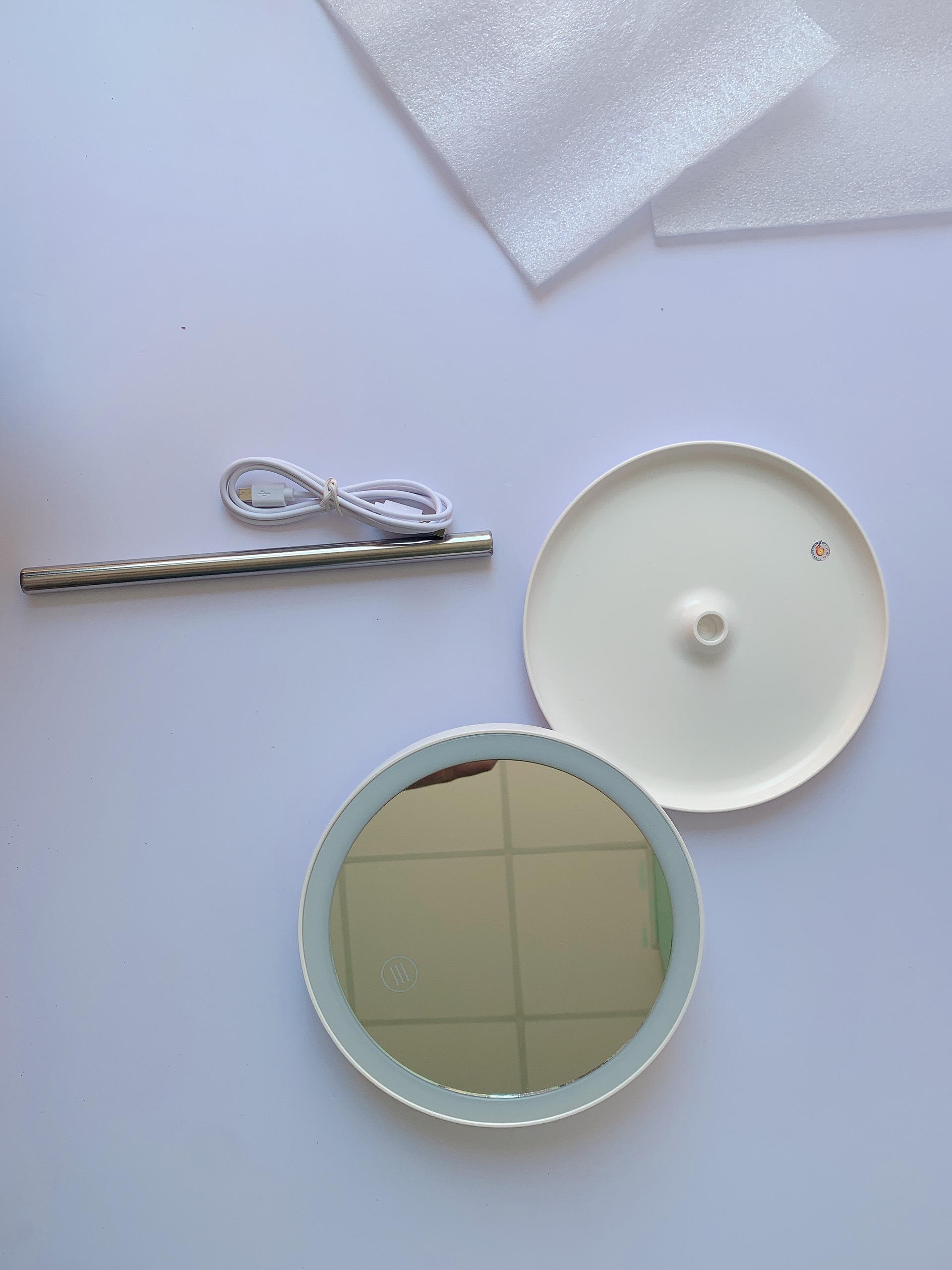 Gương Trang Điểm Tích Hợp Đèn LED MAKEP LIGHT MIRROR 3 Chế Độ sáng - Hàng Nhập Khẩu