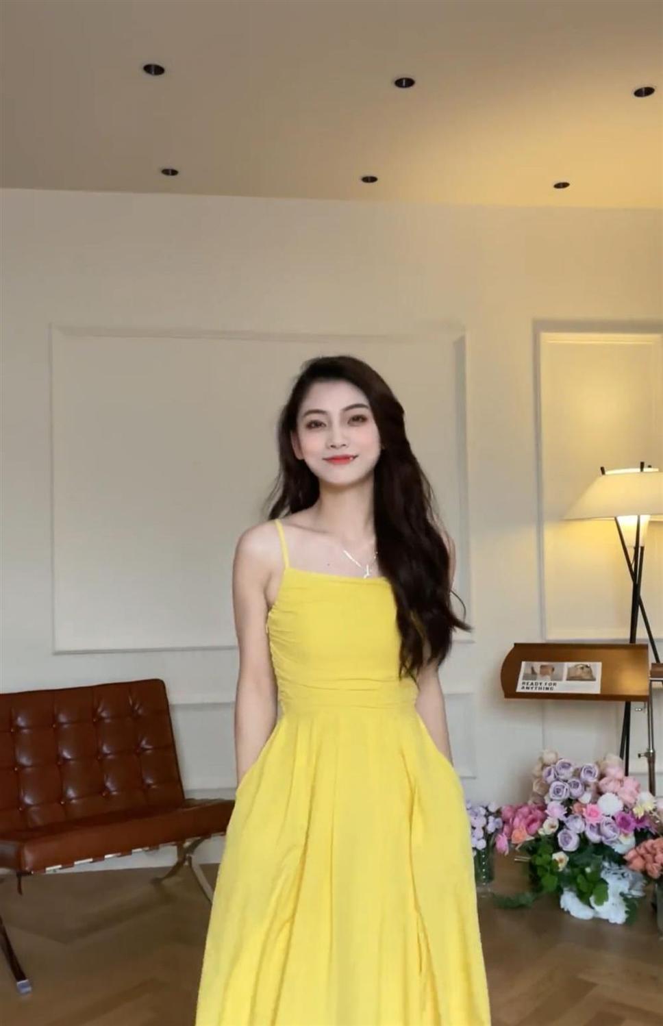 TOBE1SHOP Tea Break French Sling Dress 2023 Mùa hè bờ biển nghỉ mát thắt lưng có vẻ gầy màu vàng một chữ đầm dài