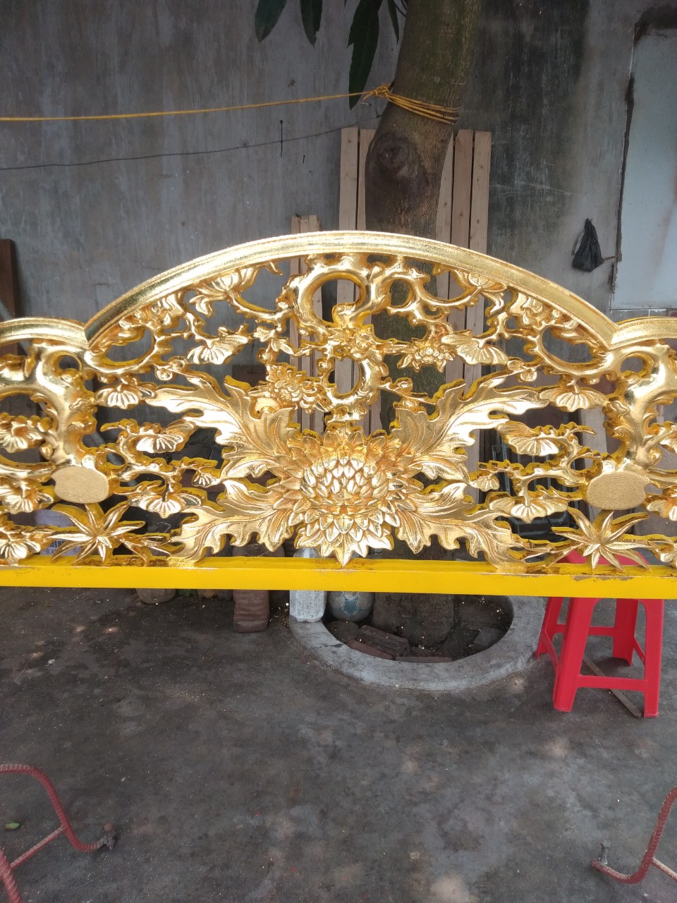 2000 LÁ VÀNG ĐẾ VƯƠNG ĐÀI LOAN KHỔ 9CM X 9CM CHUYÊN DÁT VÀNG ĐỒ T HỜ, TƯỢNG PHẬT, PHÀO CHỈ, TRANG TRÍ NHÀ CỬA