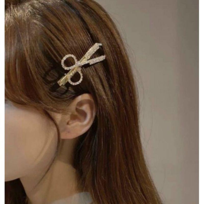BỘ 6 CHIẾC KẸP TÓC TIỂU THƯ CỰC SANG SIÊU XINH-NEW