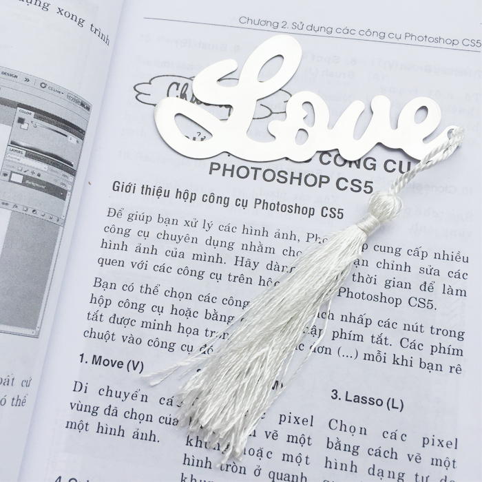 Đánh Dấu Sách Bookmark Kim Loại Chữ Love