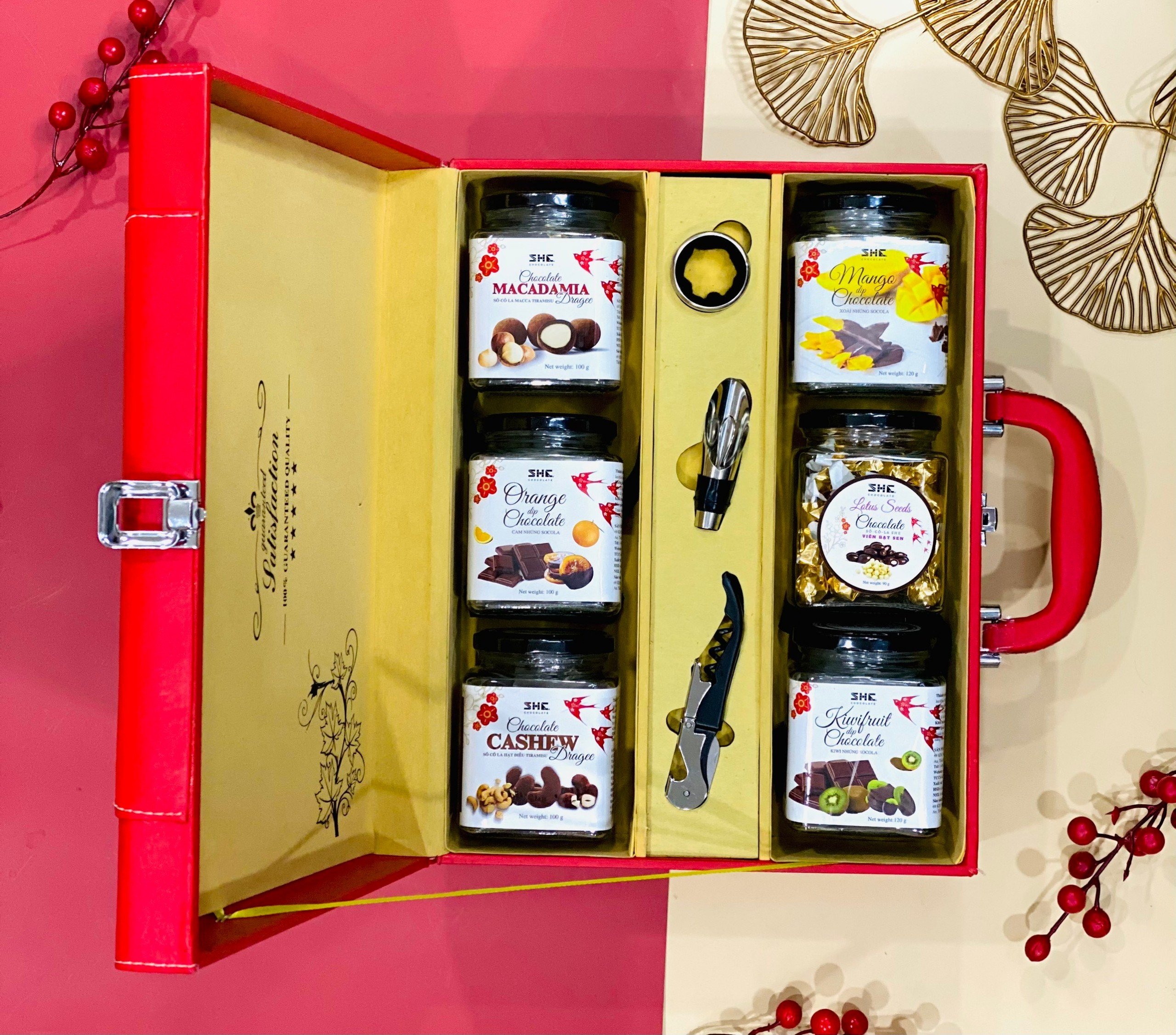 Bộ Quà Tết 2024 - Phú Quý Đỏ VI SHE Chocolate - Quà tặng, quà biếu Tết Sang trọng, lịch sự, đẳng cấp