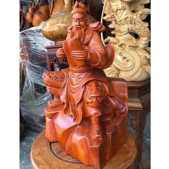 Tượng quan công ngồi đọc sách gỗ hương cao 50 cm