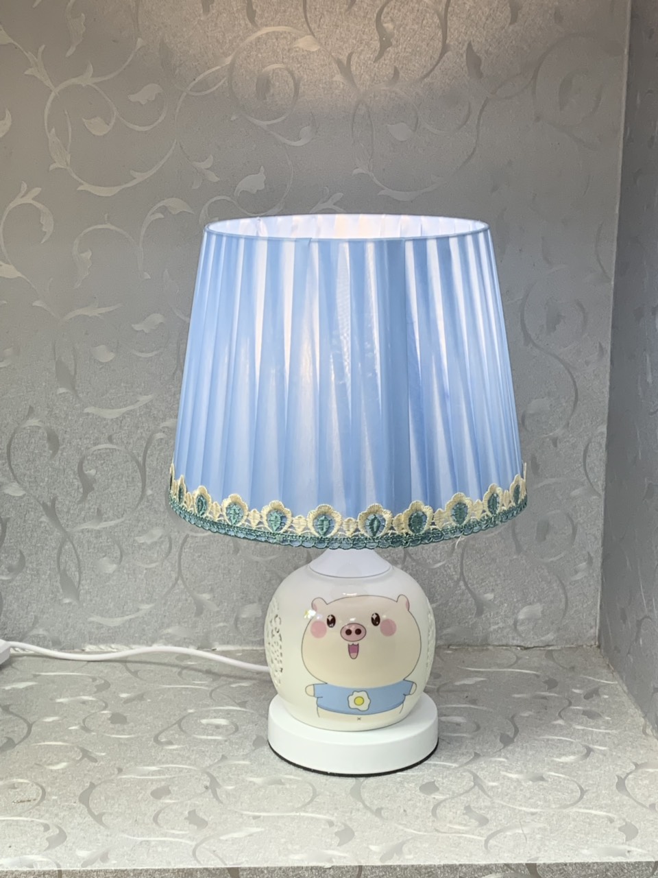 Đèn ngủ để bàn trang trí - đèn bàn phòng ngủ cho bé 2 chế độ led 8243