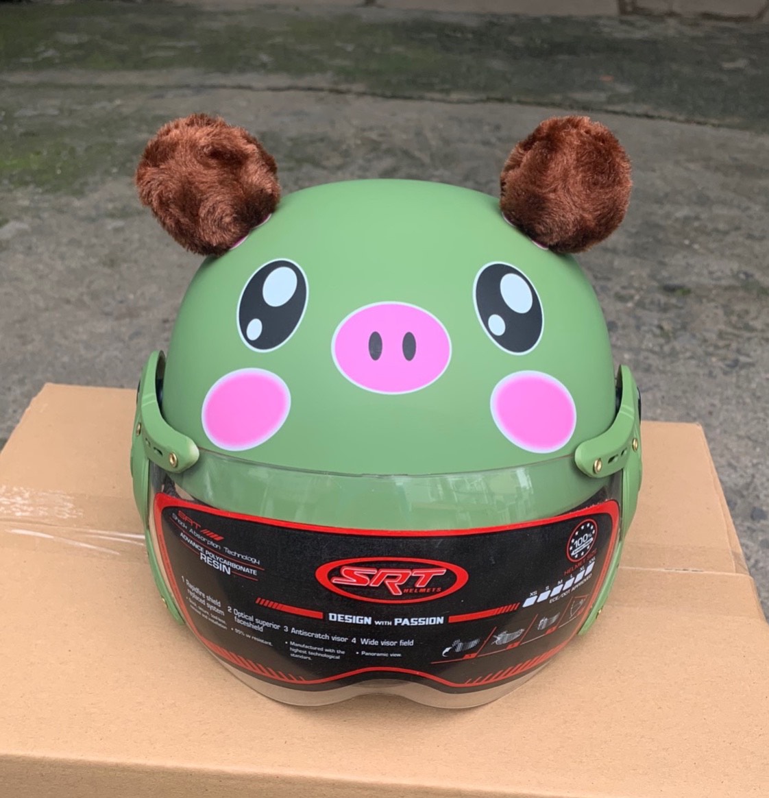 Mũ bảo hiểm cho bé SRT Tem Heo Xinh lót ép nhiệt cao cấp – Nón bảo hiểm trẻ em từ 3 đến 9 tuổi – Màu Xanh APT11 Nhám – L