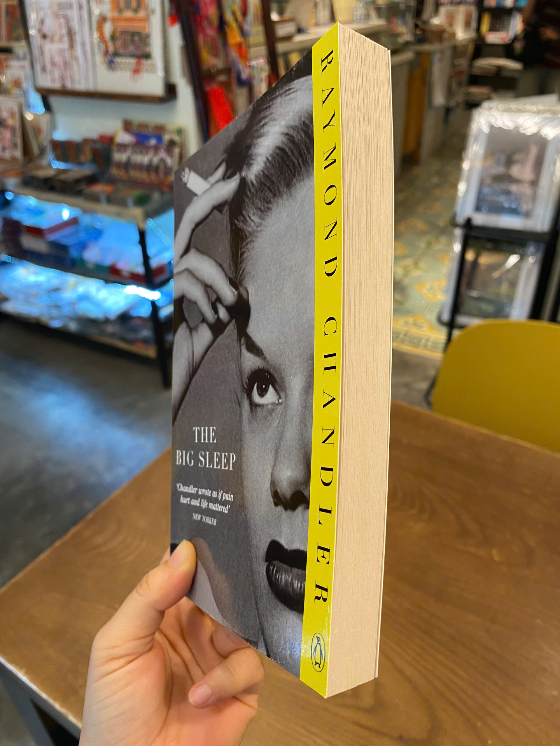 Sách - The Big Sleep by Raymond Chandler | English Book - Mystery Fiction | Sách ngoại văn