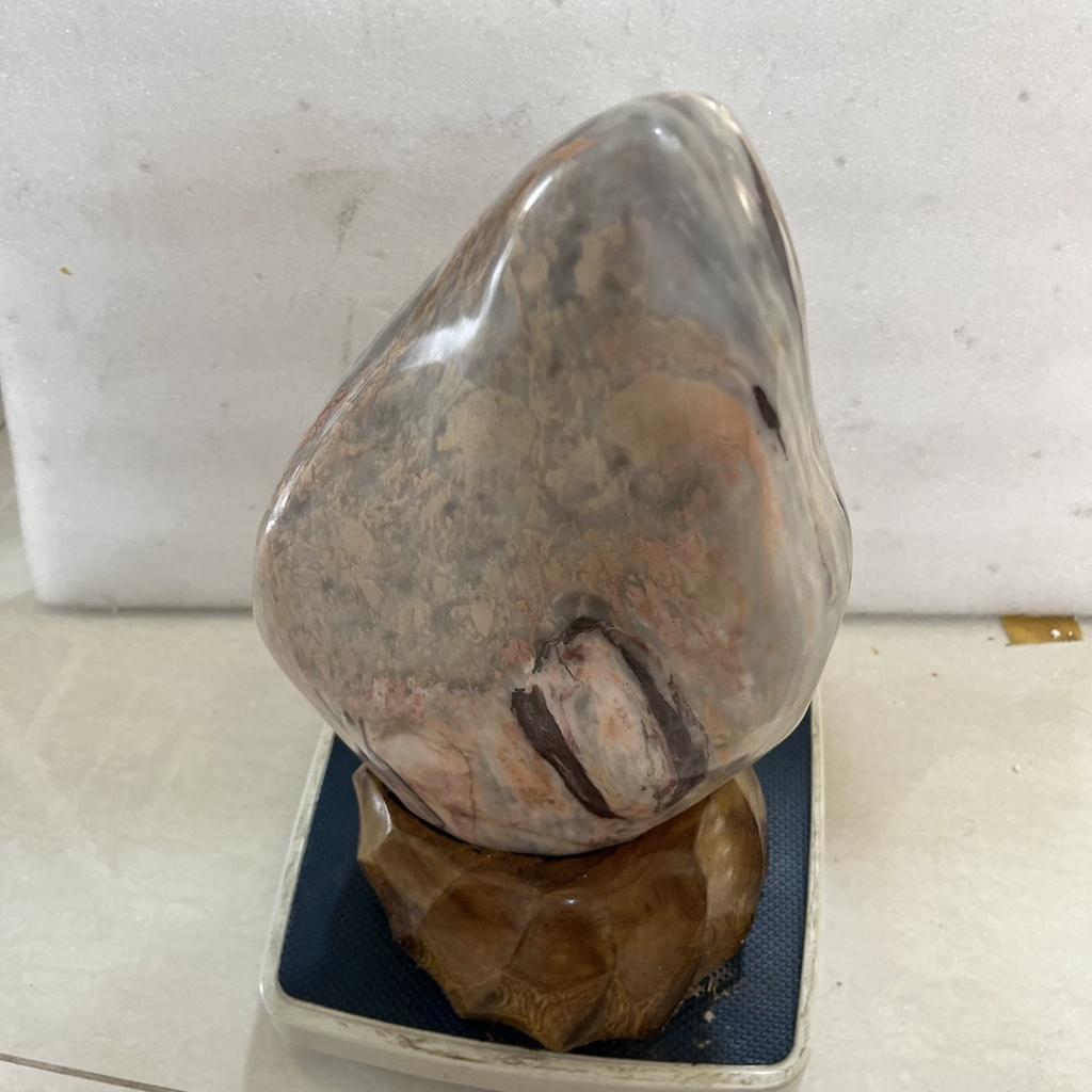 Cây đá, trụ đá màu đỏ đa sắc cao 41 cm nặng 10 kg tự nhiên cho người mệnh Kim và Thổ (cung Tài Vượng)