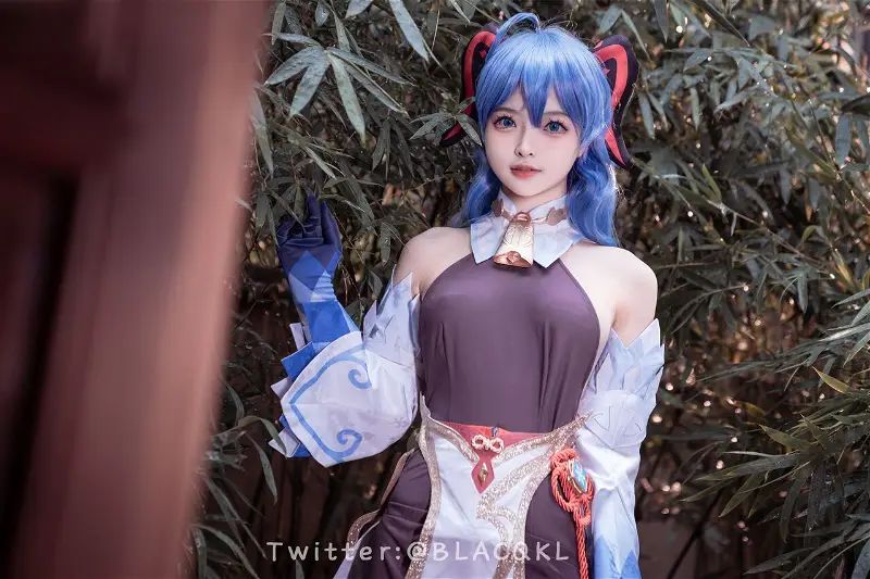 hình cosplay chapter 175 27