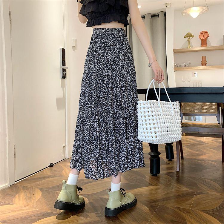 DONGSHOP Cao cấp hoa xẻ tà nửa người váy mùa xuân và mùa hè 2023 Vintage thả cảm thấy gầy váy xếp li một chữ dài váy