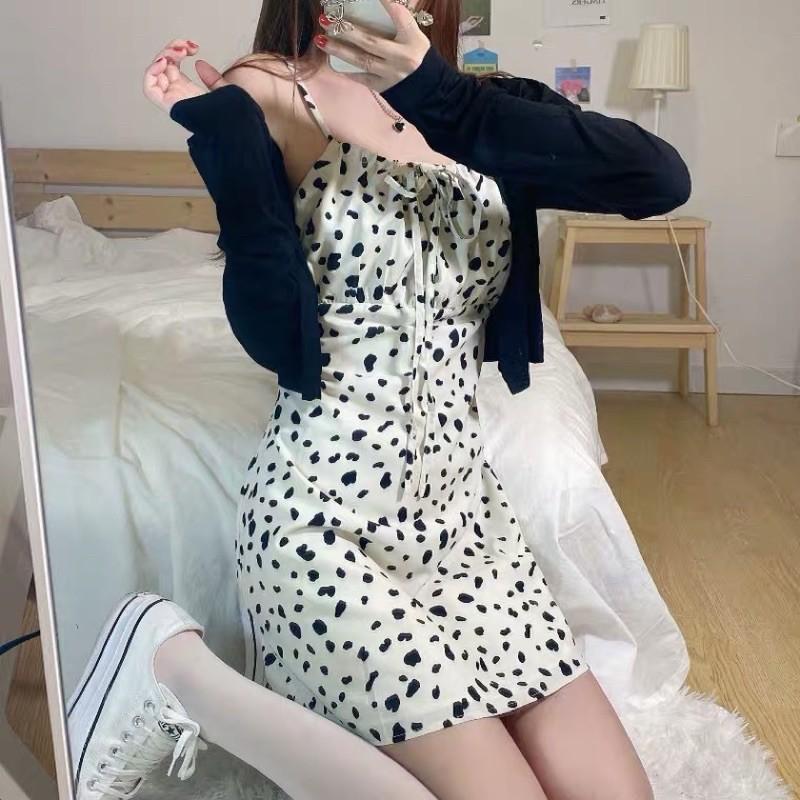 Đầm hai dây thắt nơ hoạ tiết bò sữa trend 2021