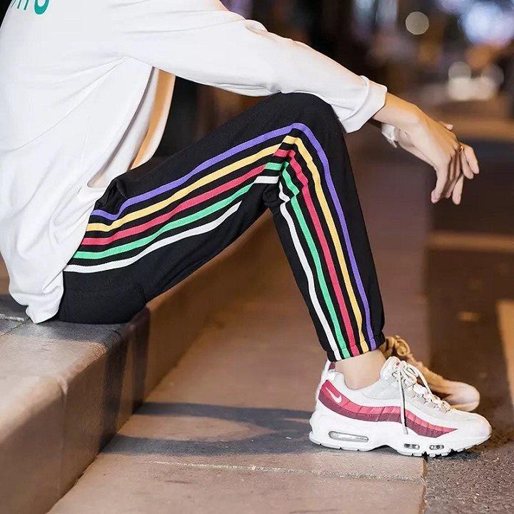 Quần jogger ulzzang thun thể thao phong cách unisex,sọc nhiều màu năng động cá tính,Quần jogger nam nữ unisex sắc màu phong cách hiphop cá tính