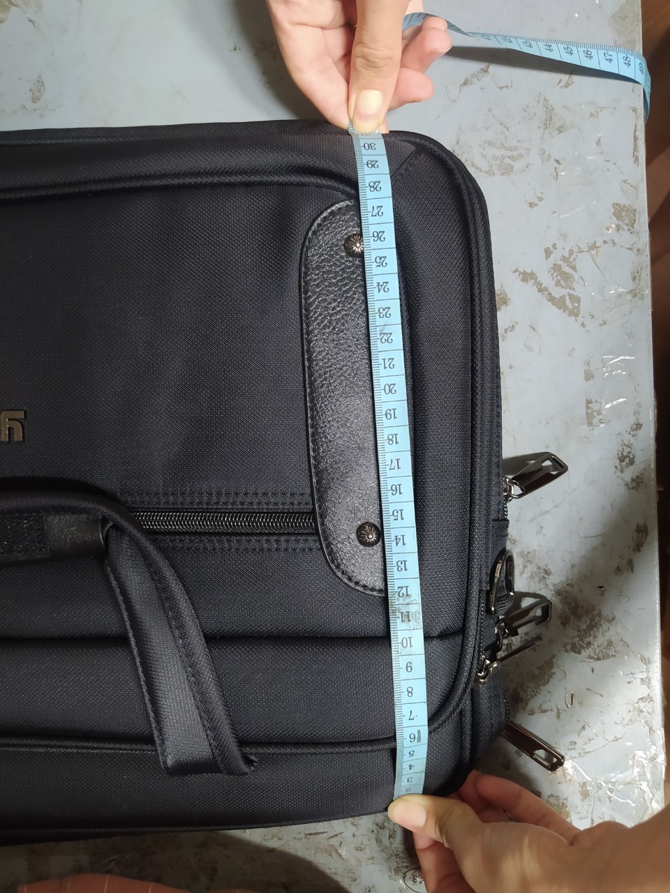 Túi xách laptop 13.5-inch , thiết kế nhiều ngăn cực kỳ tiện dụng 0301