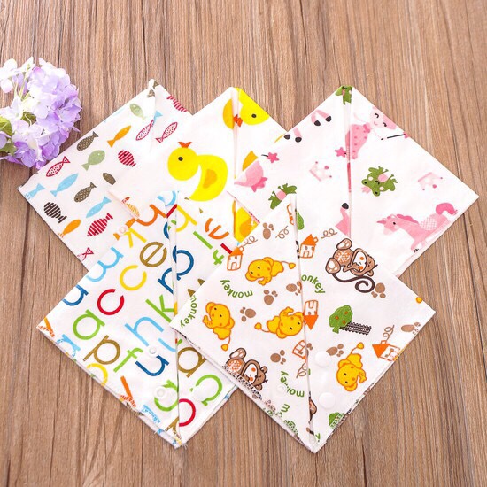 Combo 10 Yếm tam giác cotton cúc bấm cho bé
