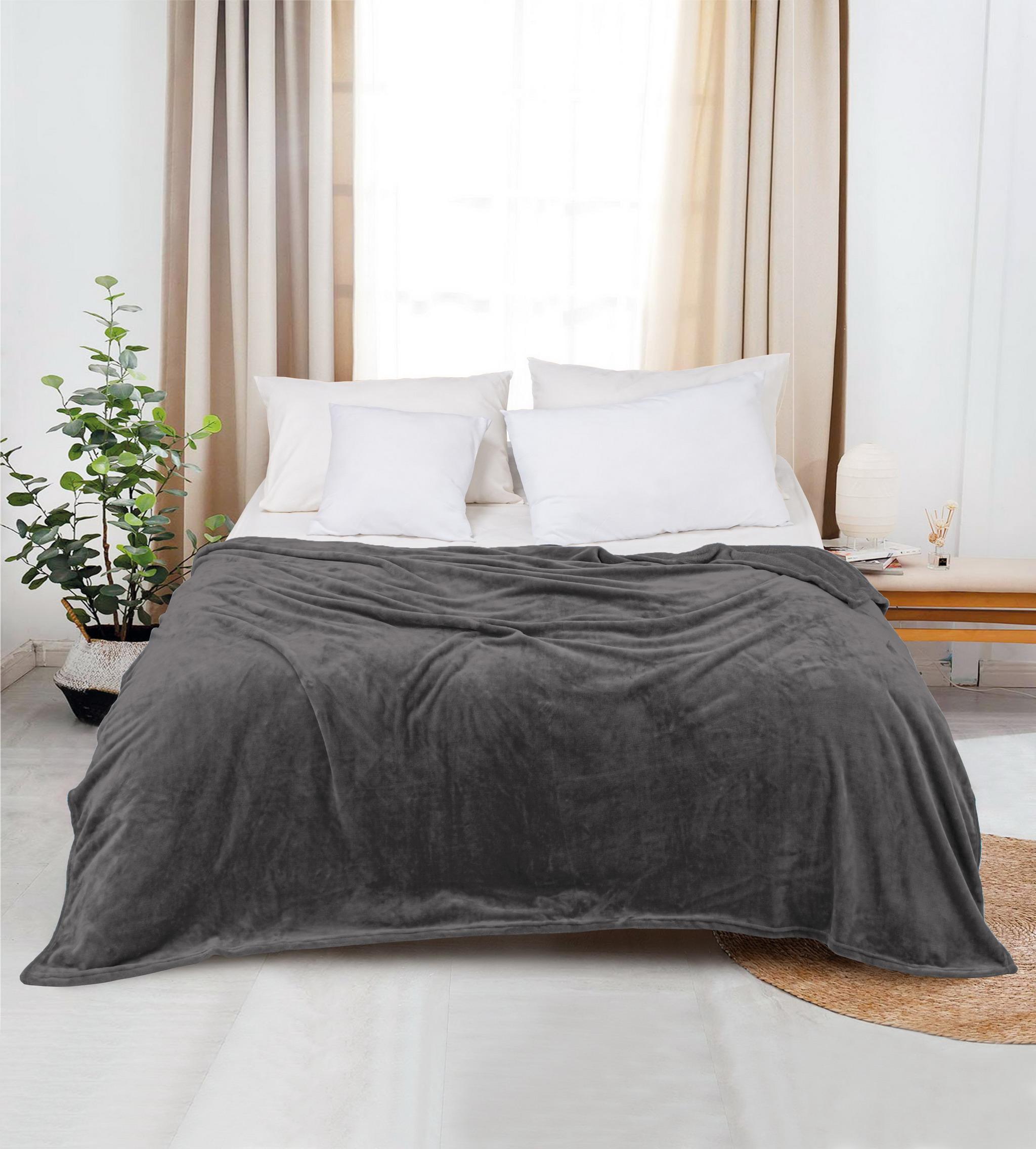 Chăn nỉ Akemi Colourlush Flannel Blanket 150x200cm, 1 cái