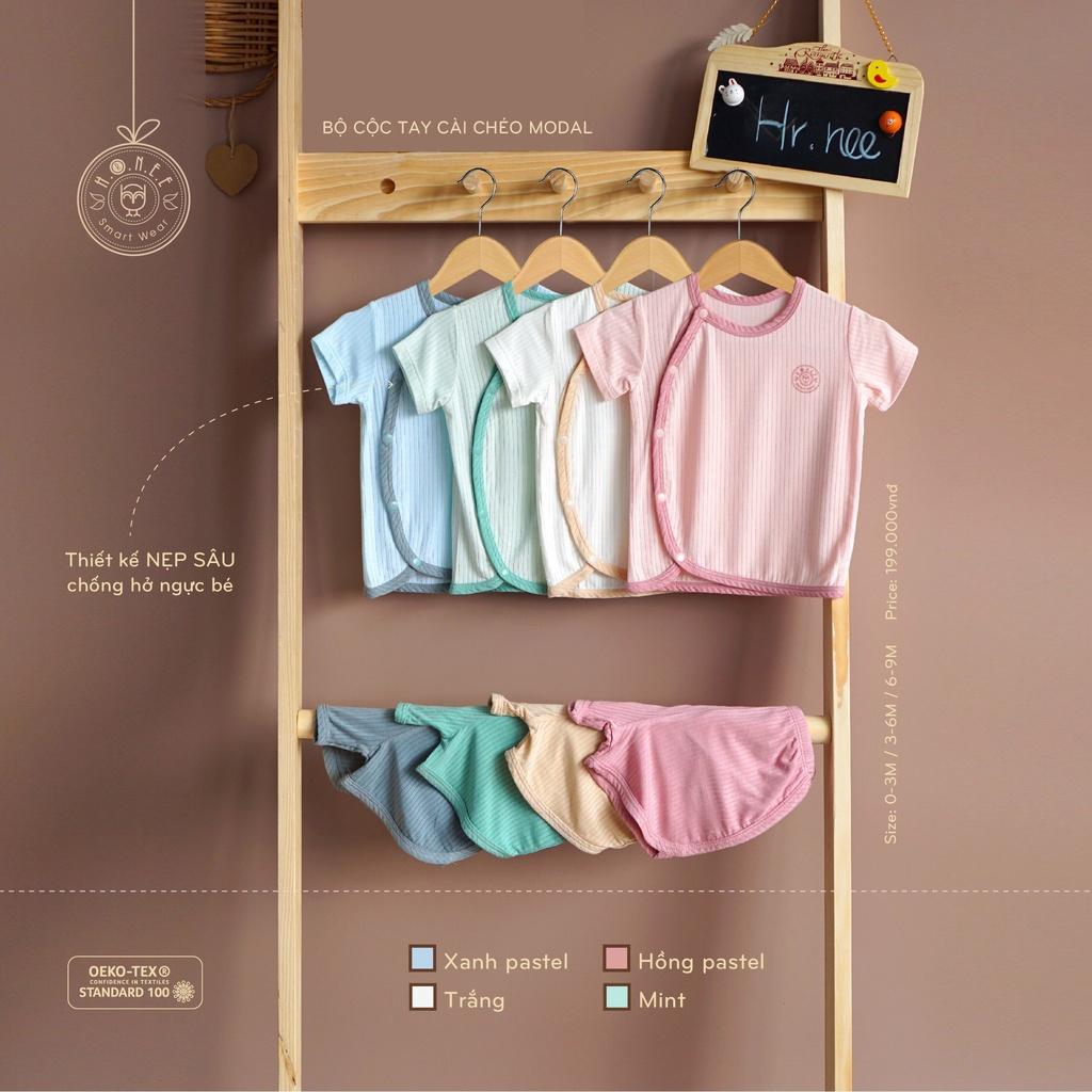Bộ cộc tay cài chéo sơ sinh Modal gỗ sồi Hrnee cho bé 0m - 9m
