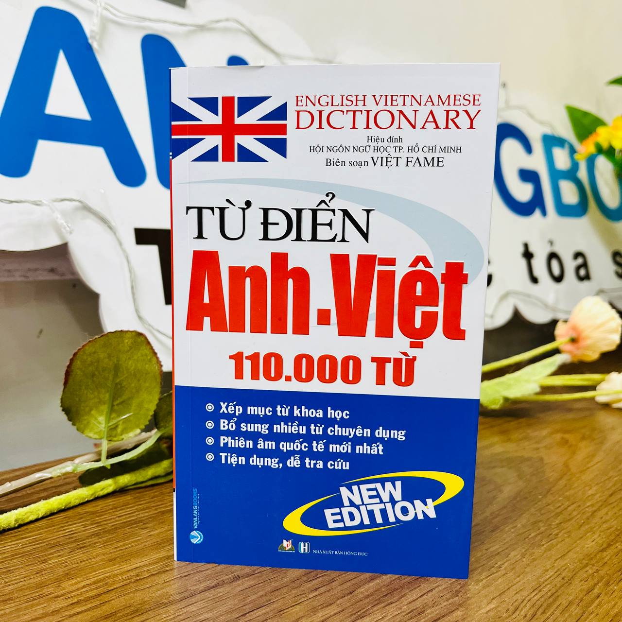 Từ Điển Anh - Việt 110.000 Từ - Việt Fame - Vanlangbooks