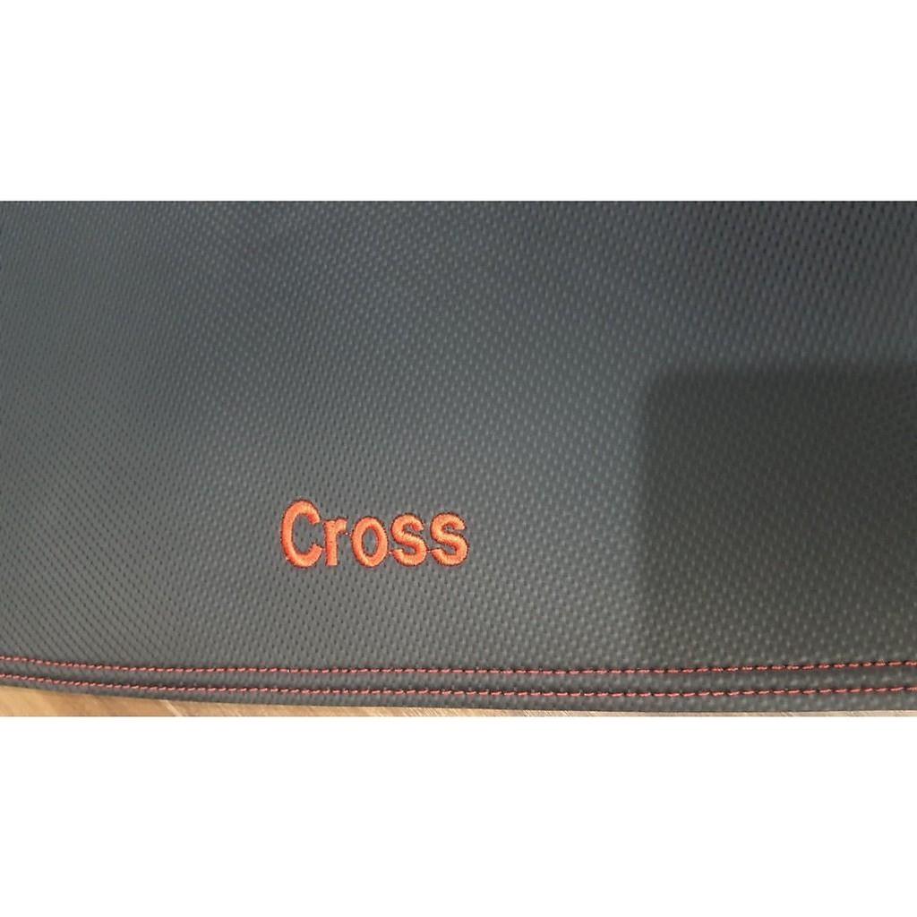 Thảm Taplo Da Vân Carbon - Xe TOYOTA Cross- Hàng chuẩn loại 1