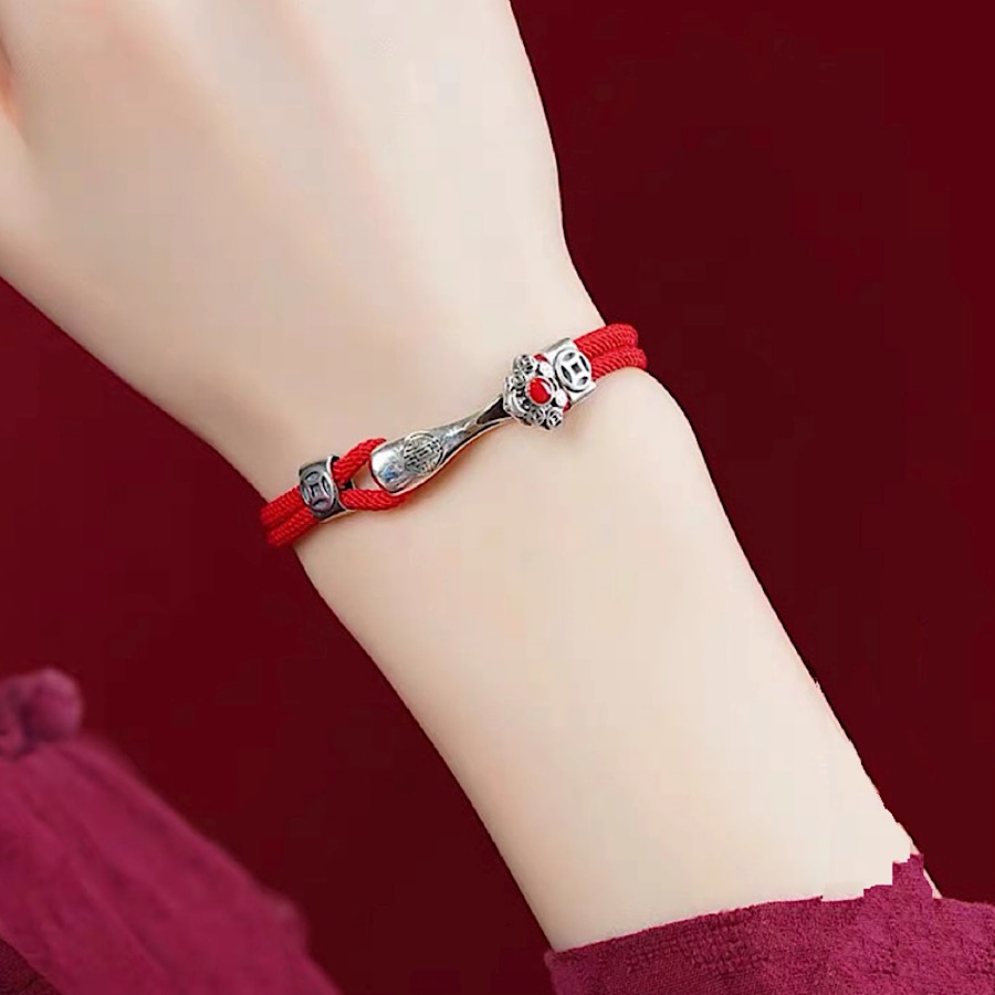 VÒNG TAY , LẮC TAY DÂY ĐỎ GẬY NHƯ Y - VẠN SỰ NHƯ Ý