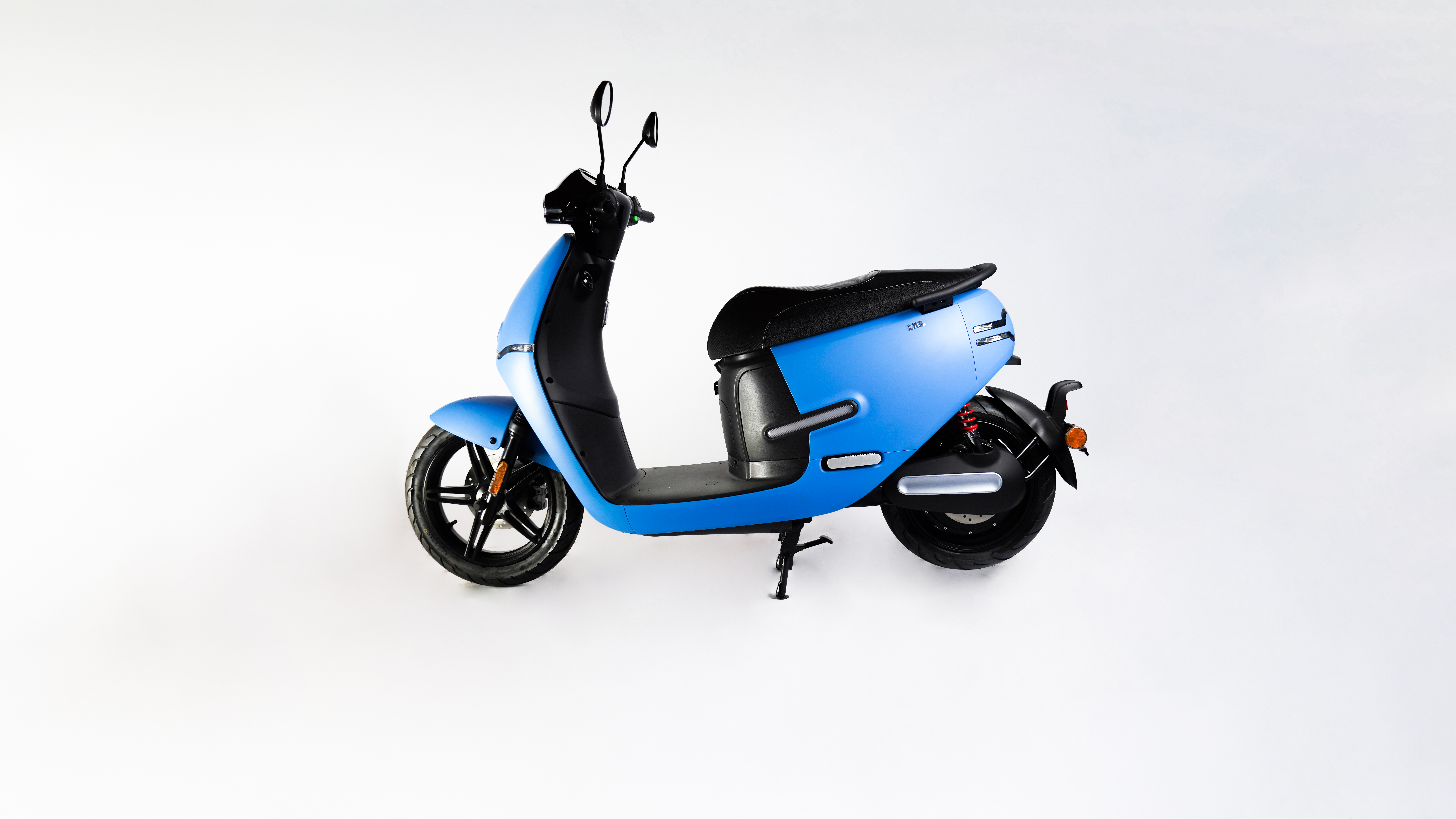 XE MÁY ĐIỆN HORWIN EK1