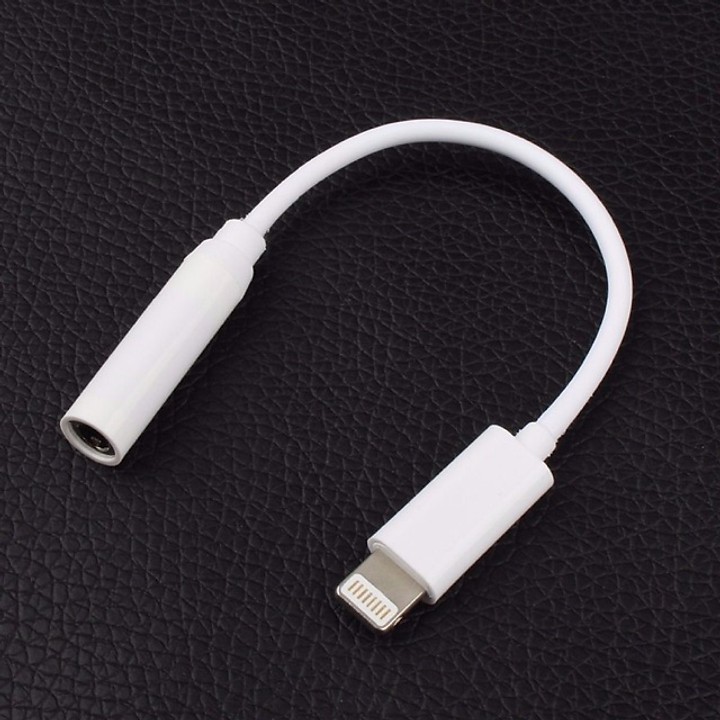 Cáp chuyển đổi lightning sang 3.5mm, cổng chuyển dùng cho các thiết bị của Smartphone của apple gồm điện thoại iphone, máy tính bảng ipad, dây chuyển đổi giữ nguyên chất lượng âm thanh tương thích với tất cả các tai nghe sử dụng Jack cắm 3.5. - Hàng Chính Hãng.