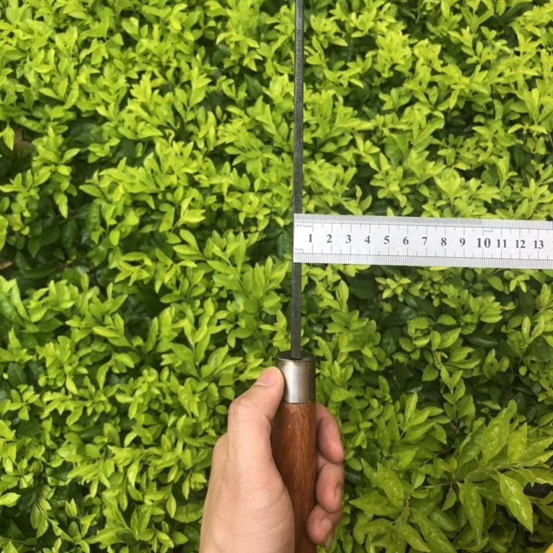 Dao phát cây thiết kế kiểu nhật