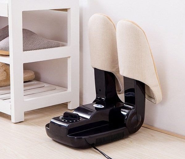 Máy sấy khô nhanh giày, tất vớ, găng tay mùa đông chuyên dụng, khử mùi hôi, thiết kế dễ sử dụng, dễ dàng gấp gọn khi không dùng đến, có chế độ hẹn giờ tiện dụng
