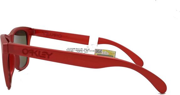 Kính mát unisex Oakley OO9013 C8 chính hãng