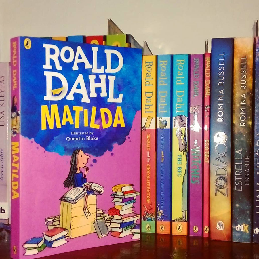 Matilda (Roald Dahl, Illustrated by Quentin Blake)