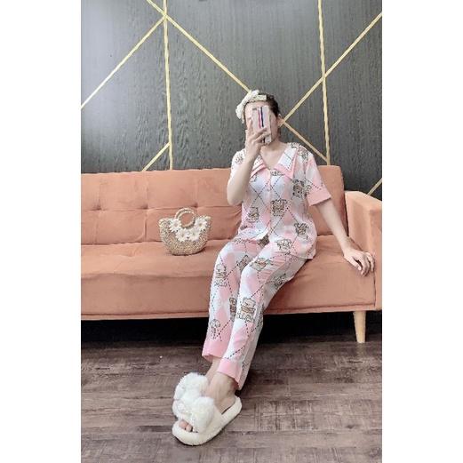 Bộ ngủ tay ngắn quần dài mango