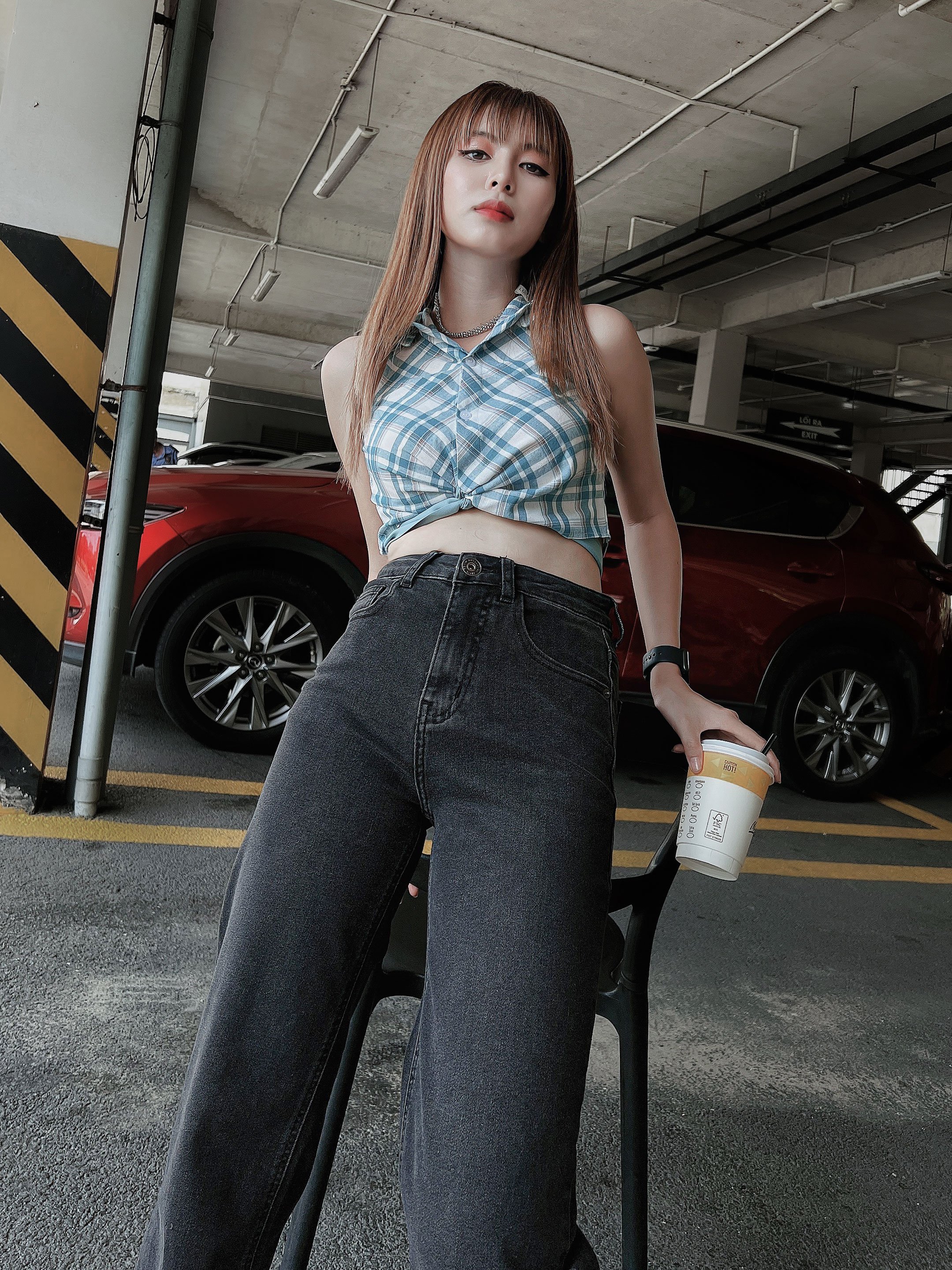 Quần Jeans ống suông đứng cạp cao dáng dài 2 màu đen và xám HQJEANS