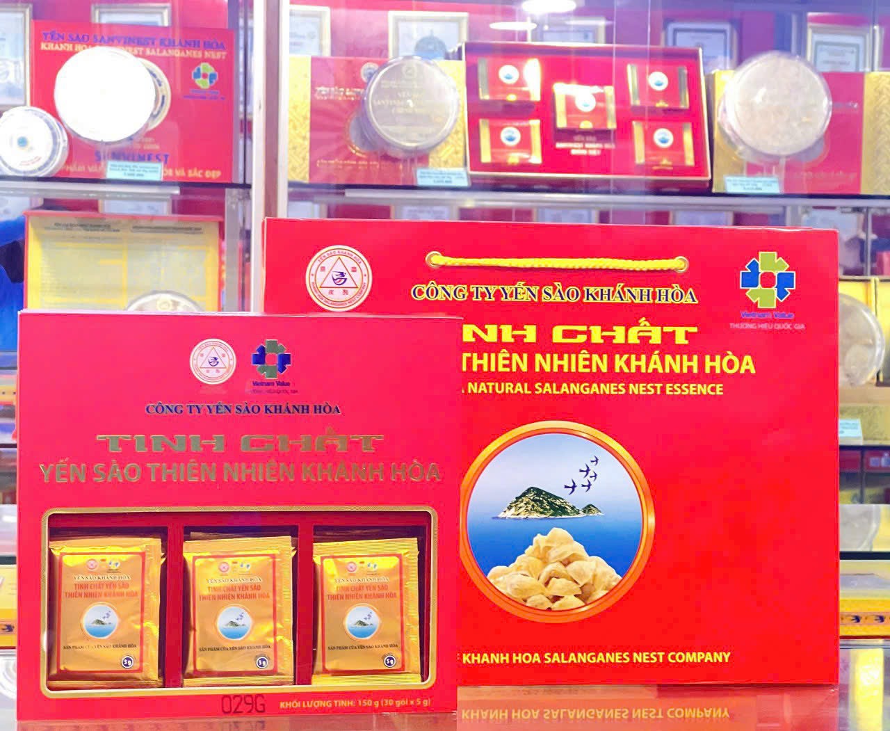 TINH CHẤT YẾN SÀO THIÊN NHIÊN KHÁNH HÒA - HỘP 30 GÓI 5 GRAM
