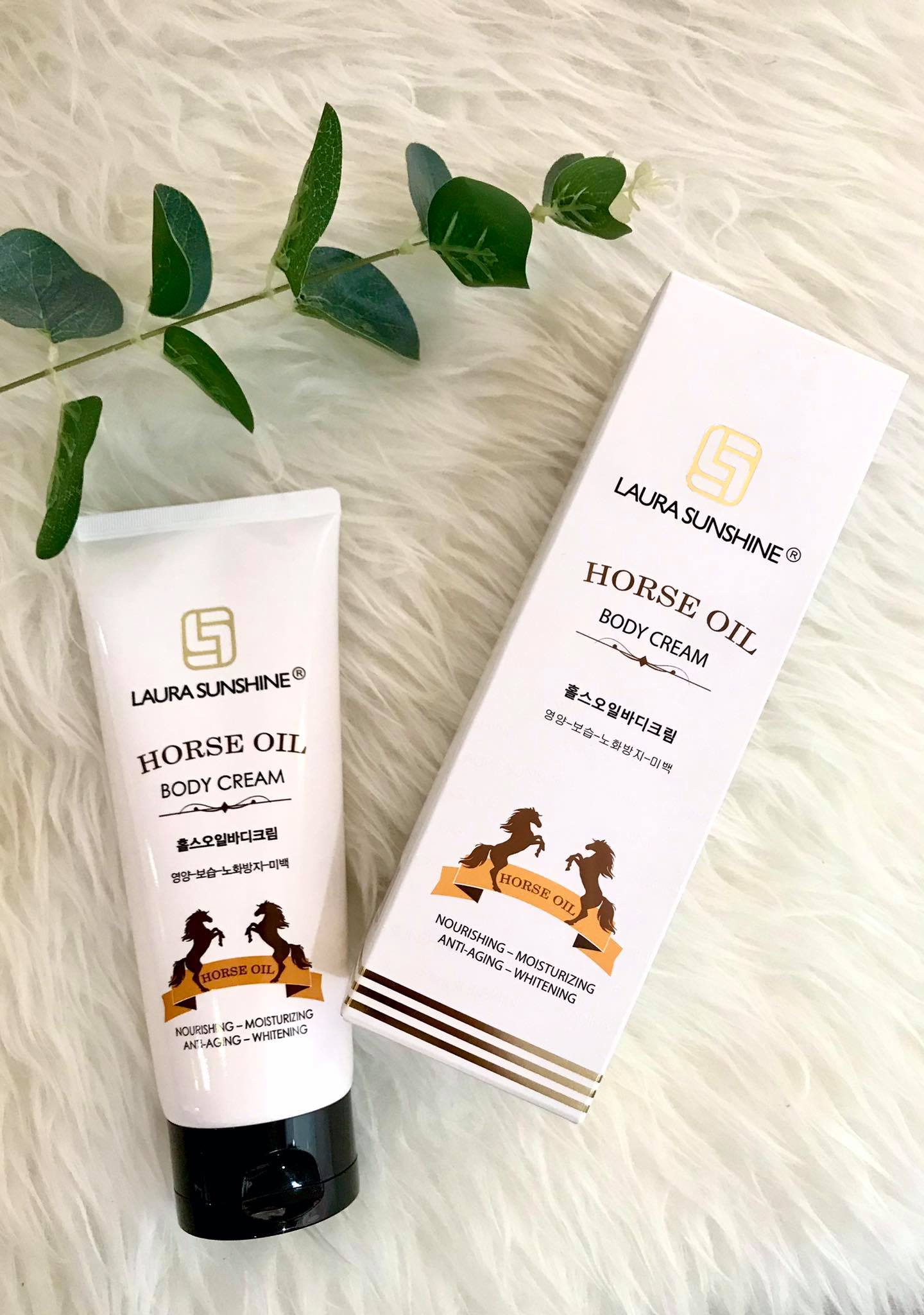 Kem Dưỡng Thể Ban Đêm Dầu Ngựa 200g Horse Oil Body Cream Laura Sunshine Nhật Kim Anh