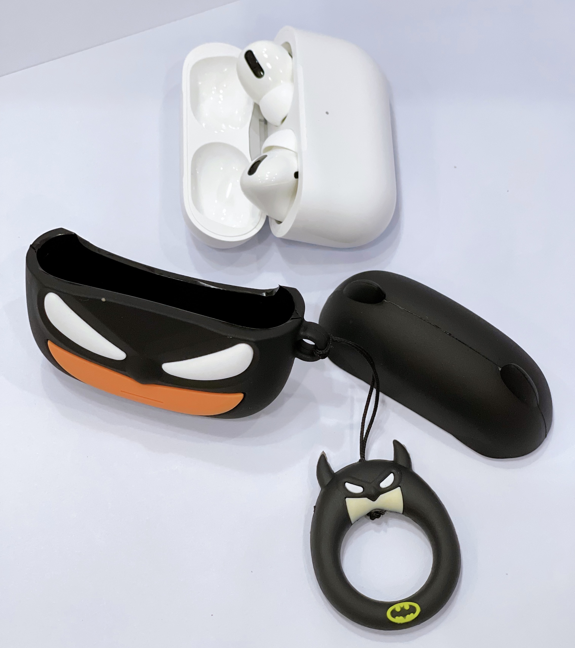 Case Ốp Silicon Dành Cho Tai Nghe Apple Airpods Pro - Batman - Chống Sốc, Chống Trầy