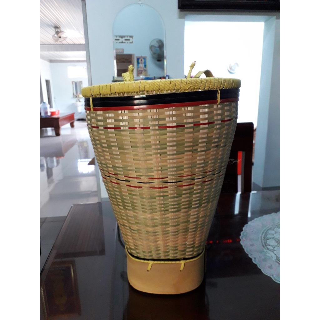 CHIẾC GÙI CỦA NGƯỜI ĐỒNG BÀO TÂY NGUYÊN