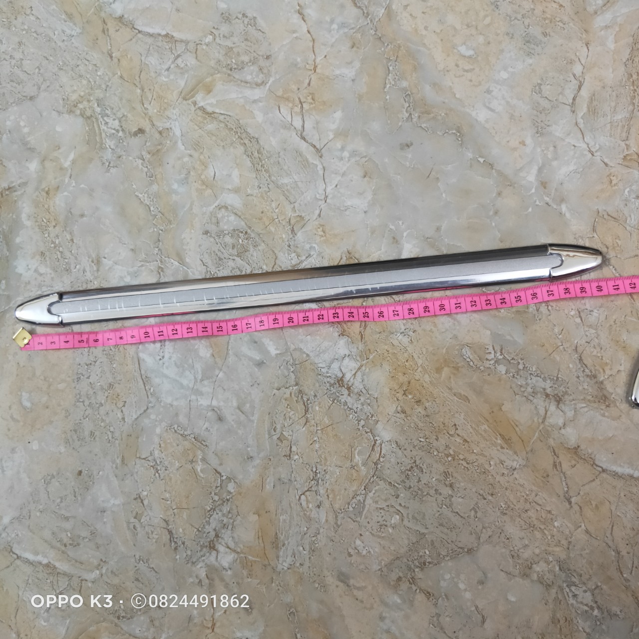 Bộ 4 miếng Cao su mạ Bạc dán Chống Va Đập 4 Góc Xe trước và sau Ô Tô dài 40cm