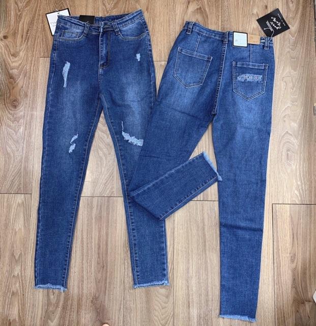 Quần jeans ôm rách nhẹ cắt gấu
