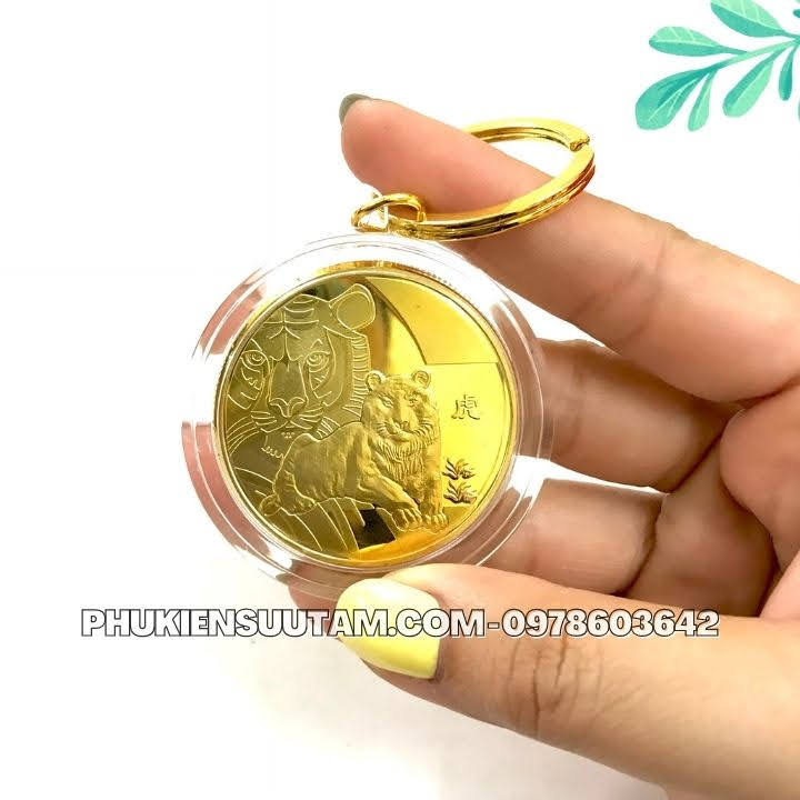 Móc Khóa Xu 12 Con Giáp Tuổi Dần, đường kính: 5cm, màu: vàng - SP005831