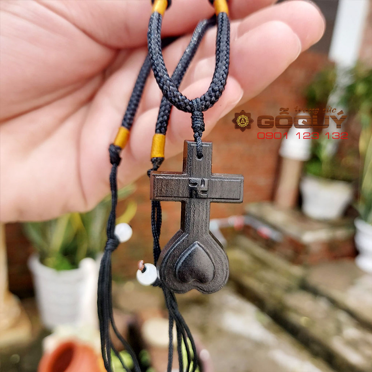 Thánh hiệu thiên tâm đạo gỗ mun tặng kèm dây vải