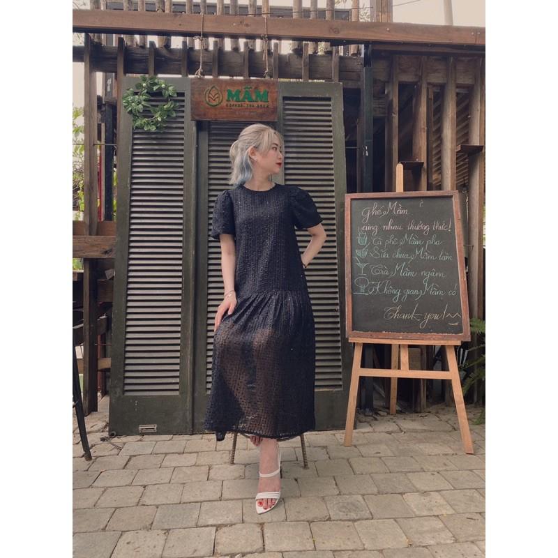 - Đầm ren kim cương form rộng suông dài