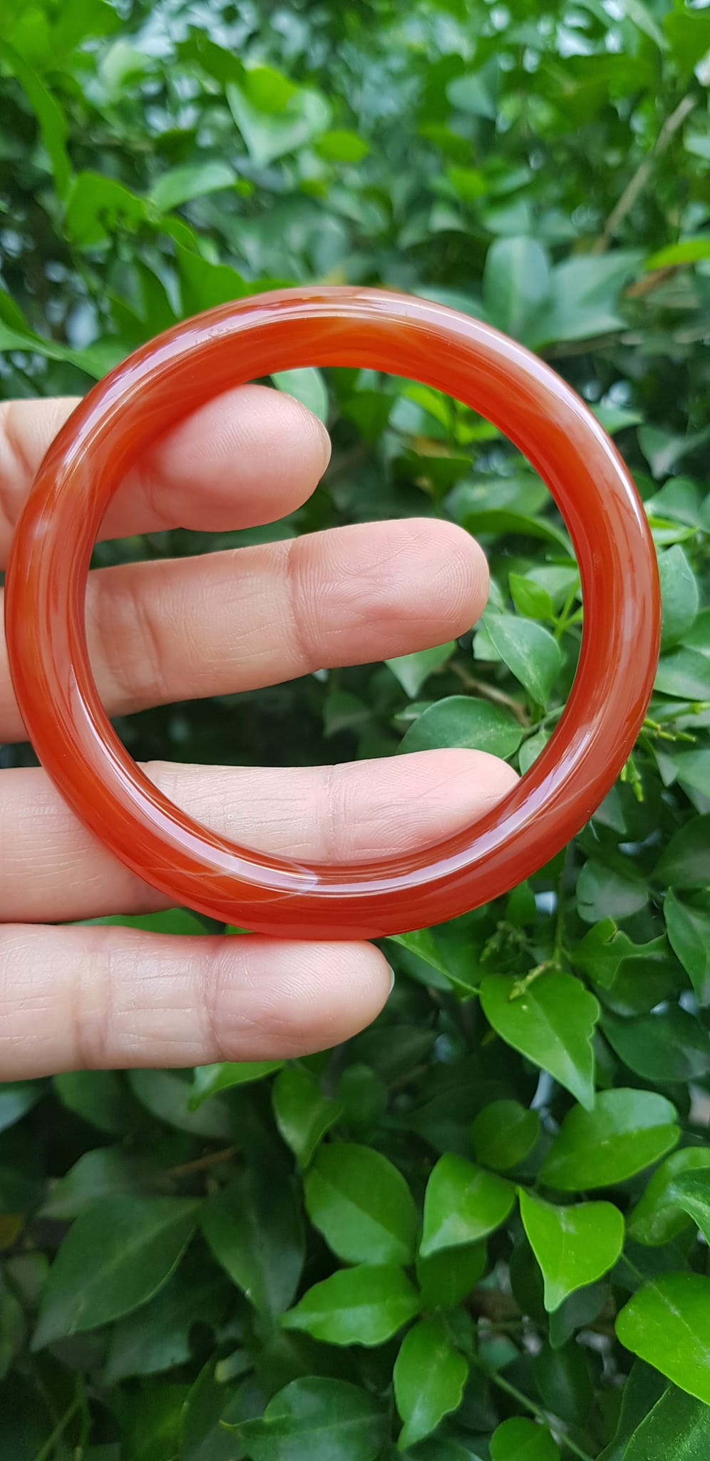 Vòng tay nữ đá mã não đỏ vân đẹp mới Vòng Ni 54mm x cọng 8,5mm Nữ mệnh hỏa mệnh thổ 52kg - 60kg đeo ạ
