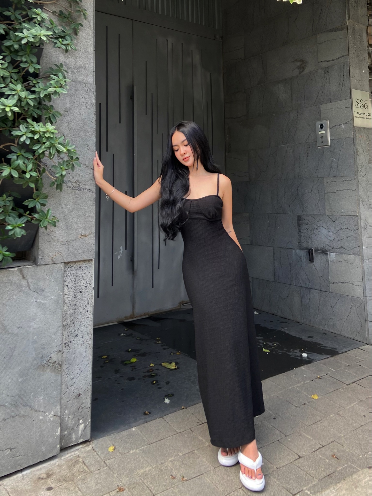 OLV - Đầm Halley Dress In Black