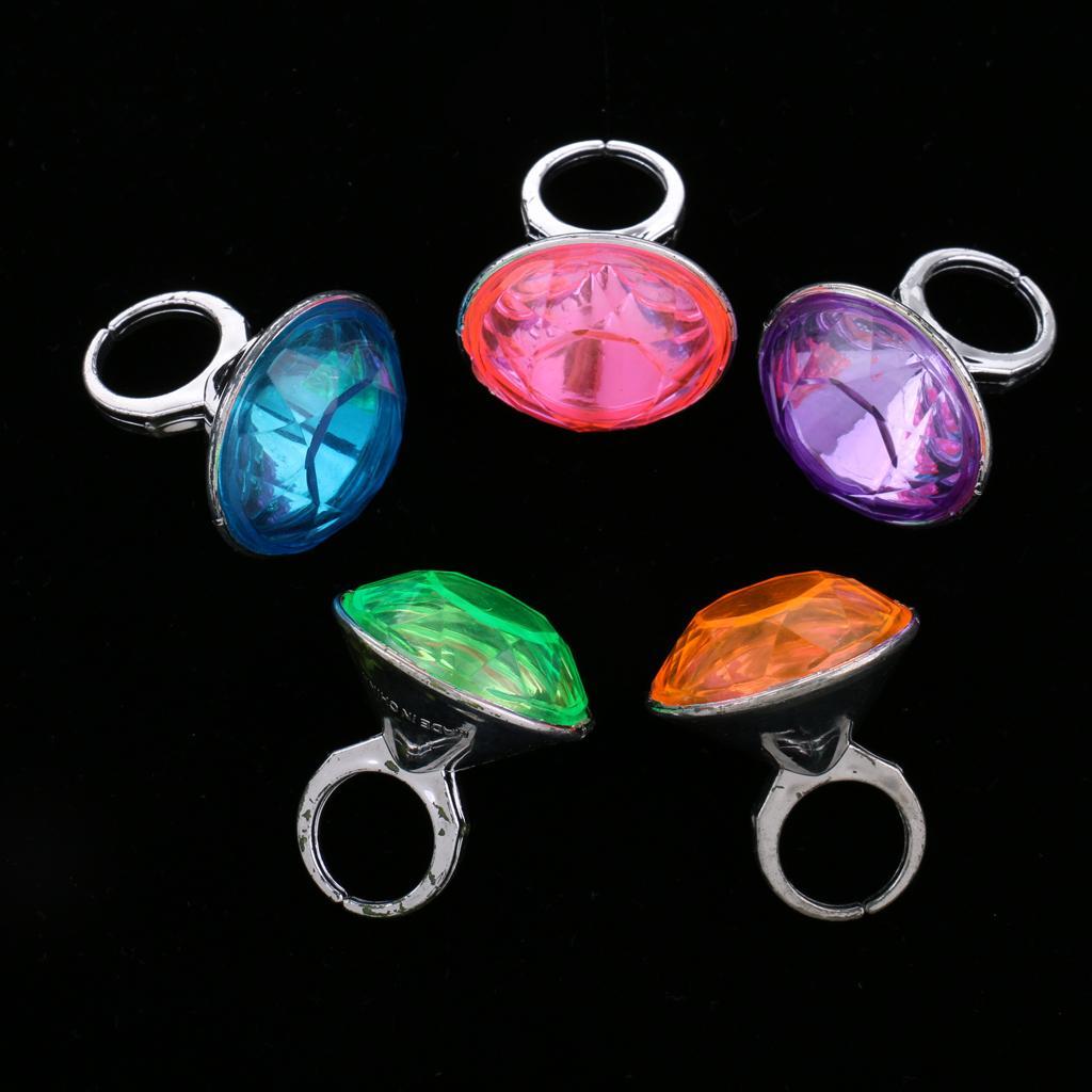 2X 5 Pieces Kids Diamond Rings Jewelry Pretend Random Color