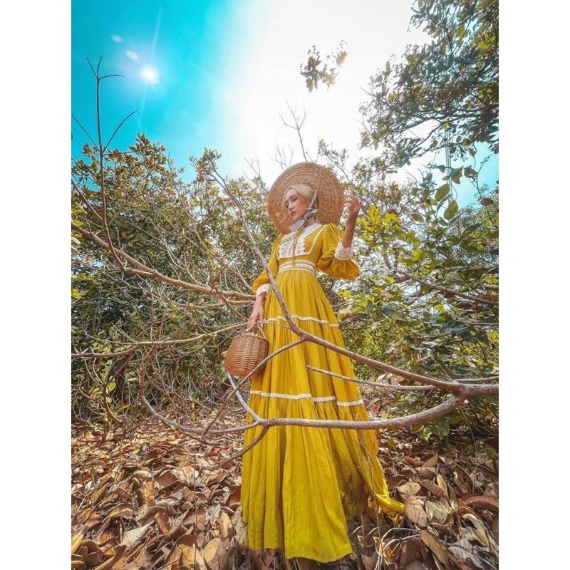 Đầm maxi vàng